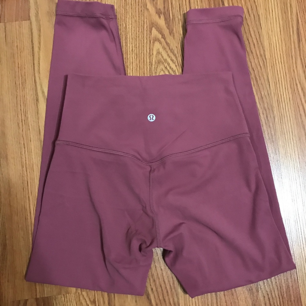 💌 SOLD 💌 Lululemon So Merlot Align Pant